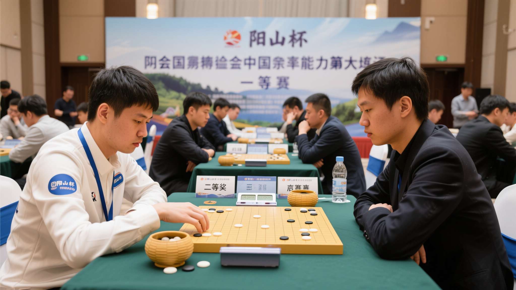 王星昊申真谞南洋杯决赛 众所周知,阳山杯棋牌比赛因其高水准、高奖金和极具挑战性的竞争氛围,被业界誉为检验